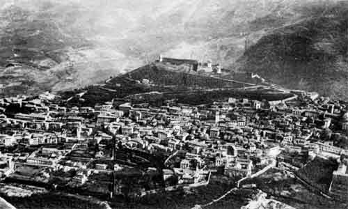 panorama della citt di assisi dall'alto