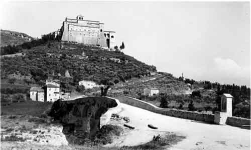 convento di san francesco visto dal ponte san vetturino